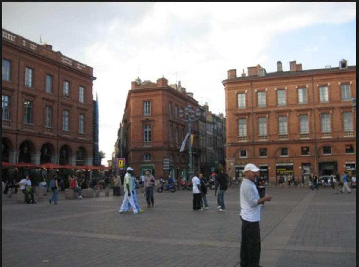 Appartement Toulouse Plein Centre-Jusqu'A 4 Personnes-Parking Et Petit Dejeuner Inclus Exterior photo
